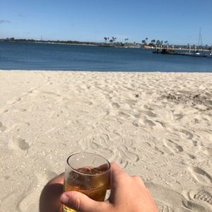 Meet your Posher, Adam